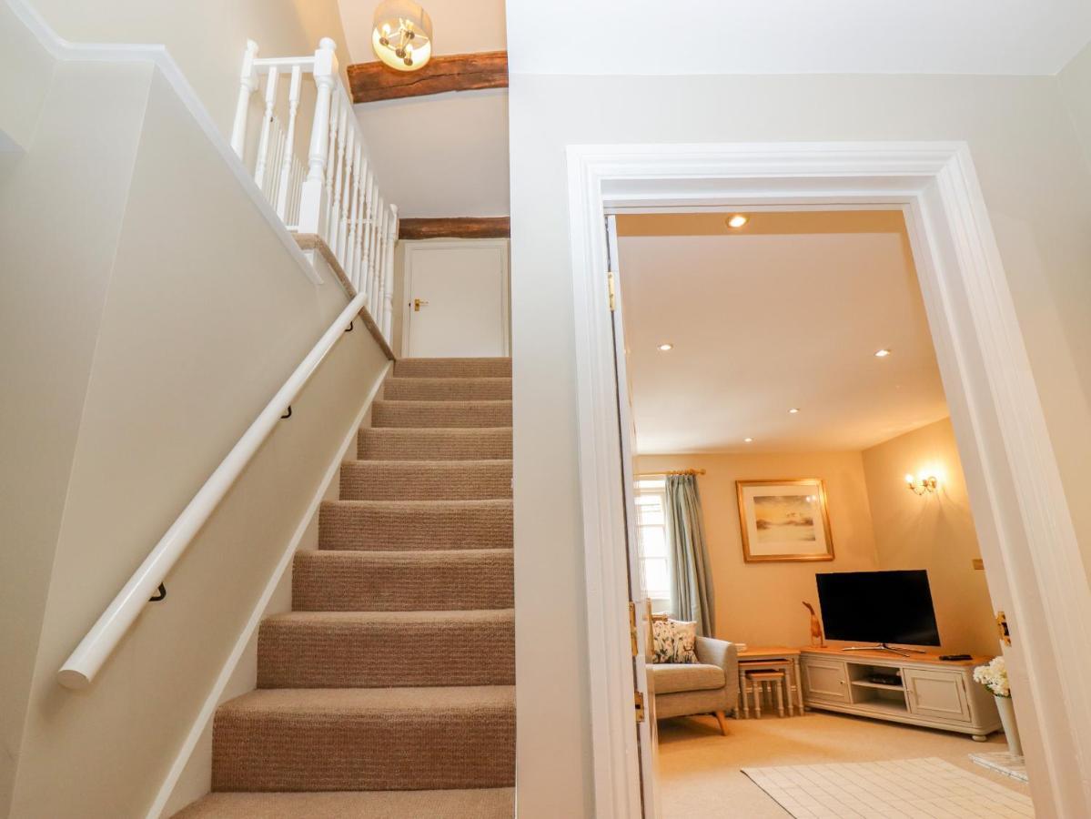The Loft Apartment Stow-on-the-Wold Bagian luar foto
