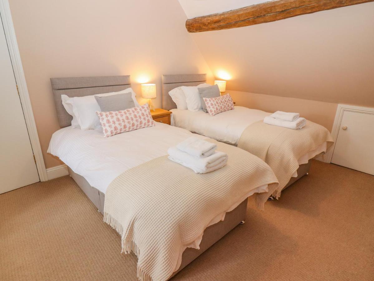 The Loft Apartment Stow-on-the-Wold Bagian luar foto